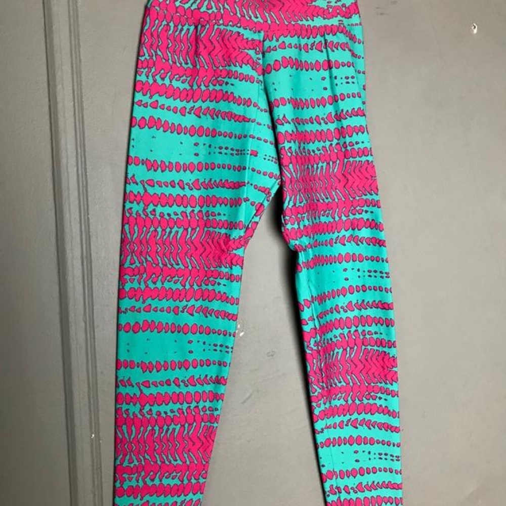Pink Python Tie Dye Raspberry Heaven Activewear - Picture 3 of 4
